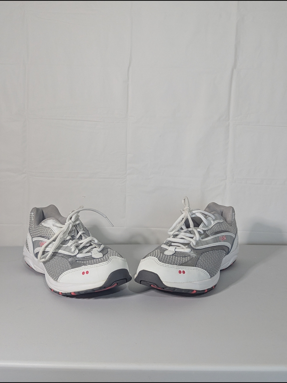 Ryka Women's Athletic Running Shoes Gray White Pink Lace Up Sneakers Size 8